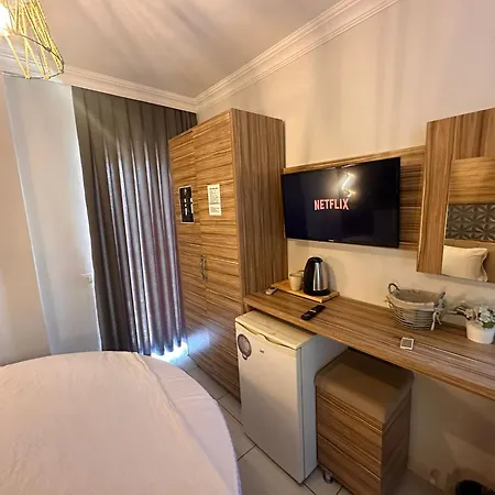 Royal Ezel Hotel Antália