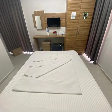 Hotell Royal Ezel