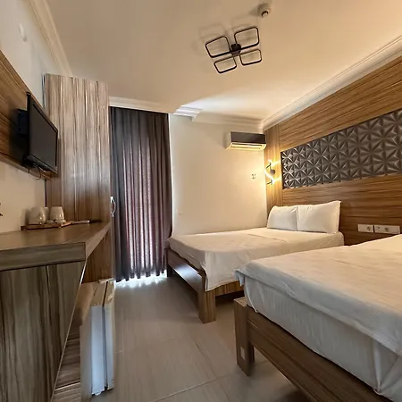 Royal Ezel Hotell