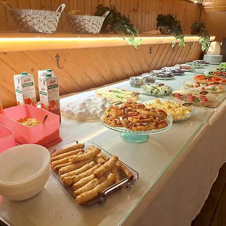 Royal Ezel Szálloda