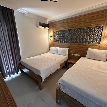 Royal Ezel Hotel
