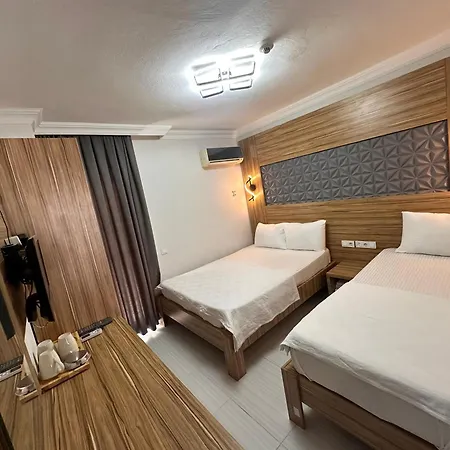 Hotel Royal Ezel 3*