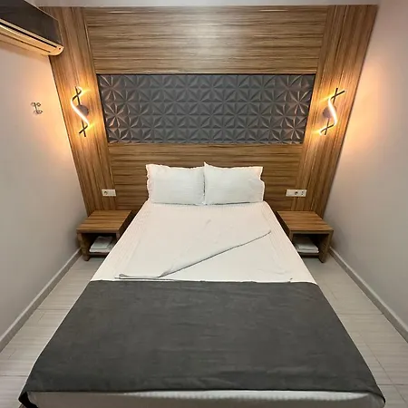 Royal Ezel Hotel 3*